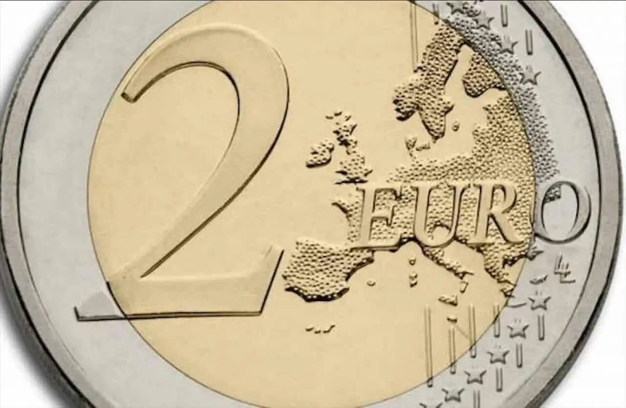 Attenzione a questa moneta da 2 €: sembra normale ma vale oltre 1.000 € Attenzione a questa moneta da 2 €: sembra normale ma vale oltre 1.000 €