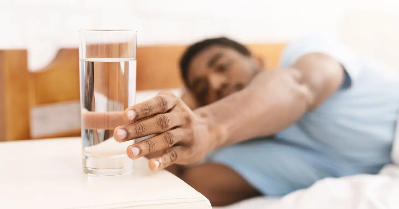 Disidratazione mascherata da stanchezza: come riconoscerla in tempo Disidratazione mascherata da stanchezza: come riconoscerla in tempo