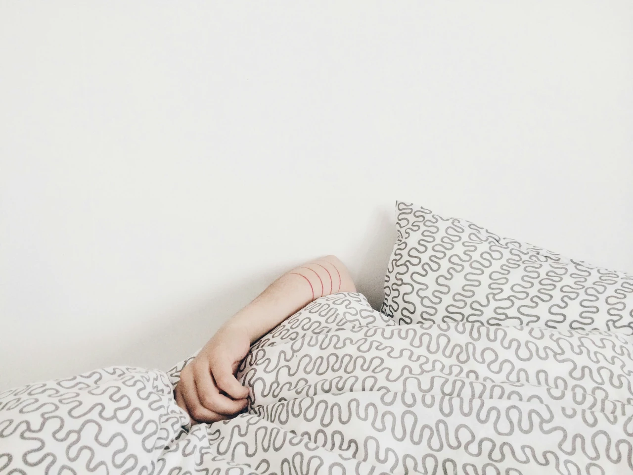 Sonno eccessivo: quando diventa un segnale di ipotiroidismo Sonno eccessivo: quando diventa un segnale di ipotiroidismo