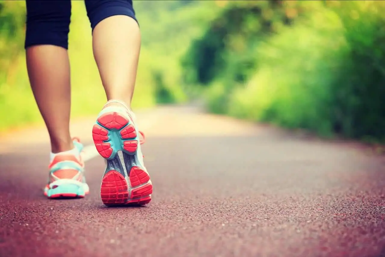 La camminata perfetta per il cuore: quanti minuti fare al giorno La camminata perfetta per il cuore: quanti minuti fare al giorno