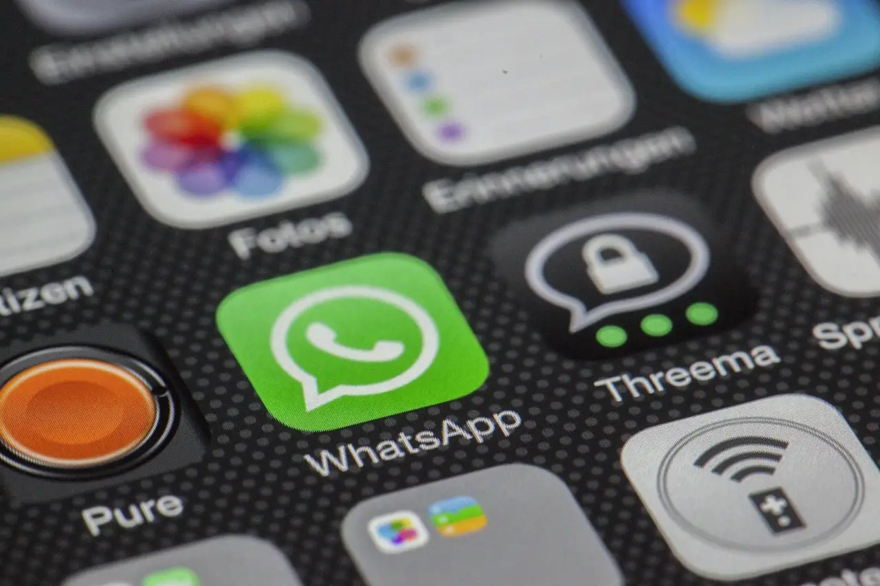Guida rapida per gestire privacy e backup delle chat su WhatsApp oggi Guida rapida per gestire privacy e backup delle chat su WhatsApp oggi