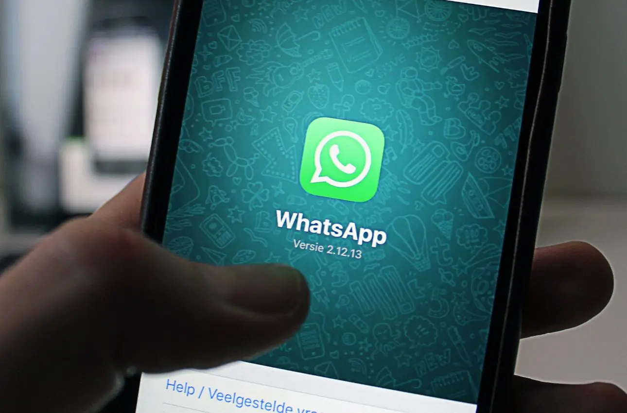 Ecco come bloccare la condivisione automatica dei dati su WhatsApp in pochi passaggi Ecco come bloccare la condivisione automatica dei dati su WhatsApp in pochi passaggi