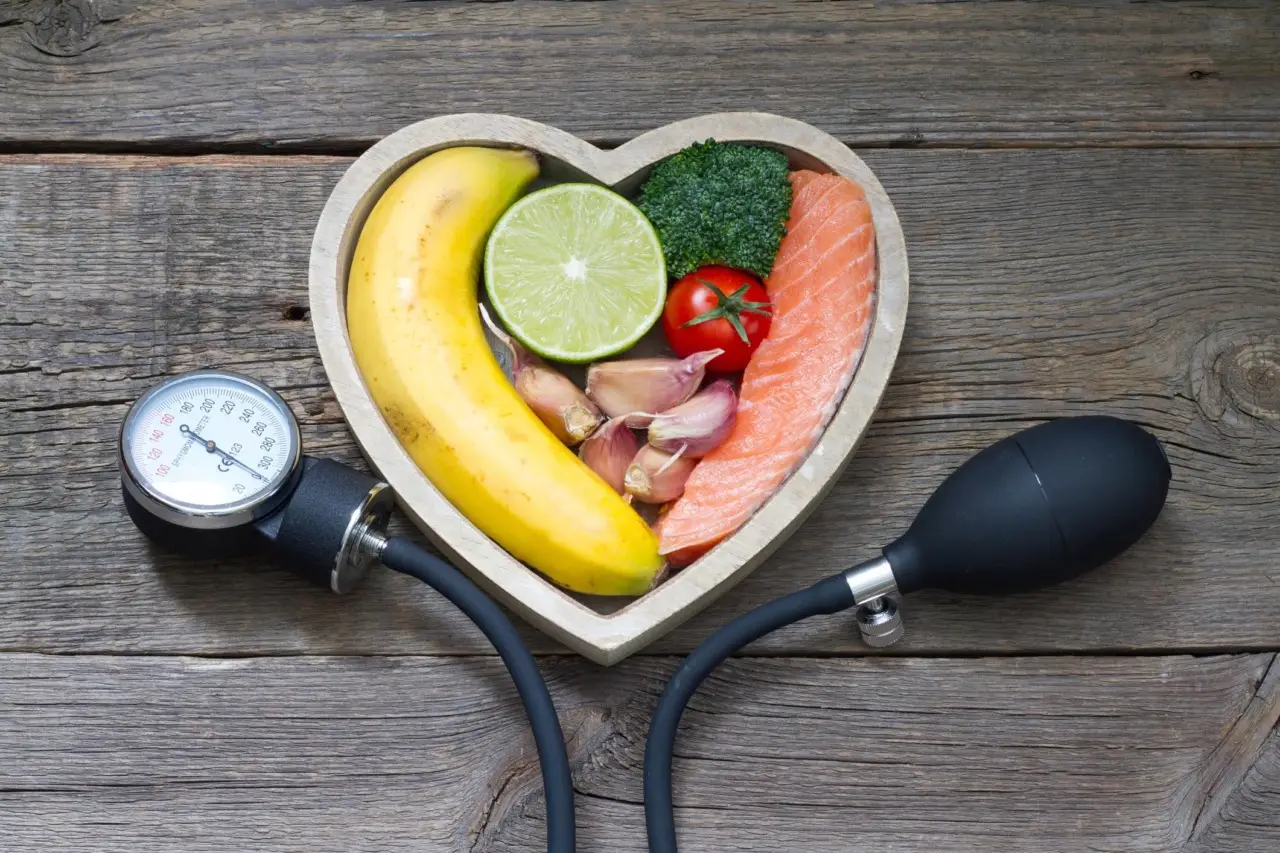 Come abbassare la pressione senza farmaci: il metodo più semplice e naturale Come abbassare la pressione senza farmaci: il metodo più semplice e naturale